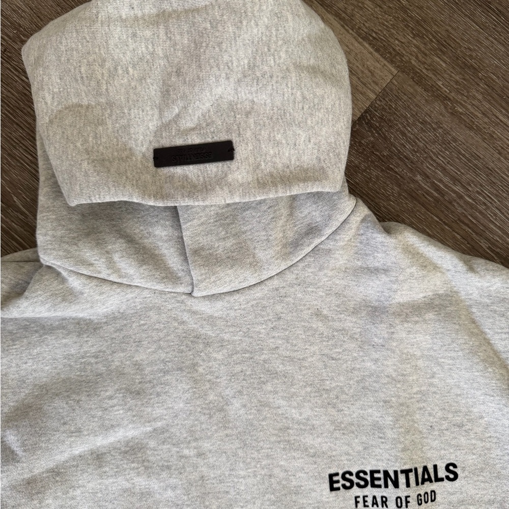Essentials Light Heather Gray Pullover Hoodie NWT - image 4